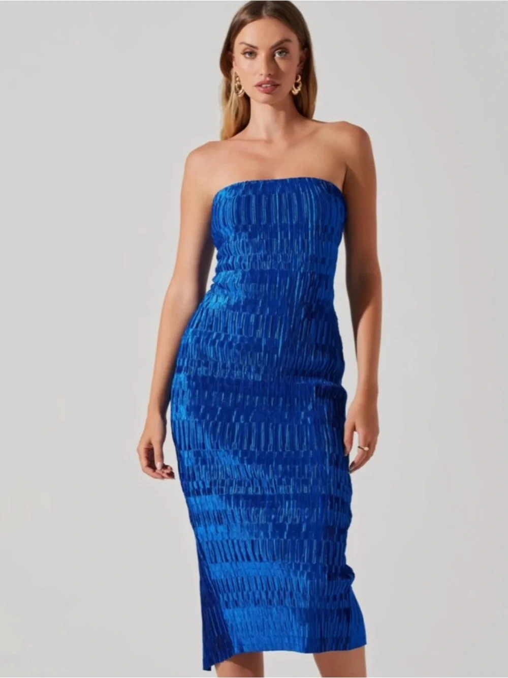 Astr René Strapless Cobalt Blue Midi Dress - Picture 3 of 5